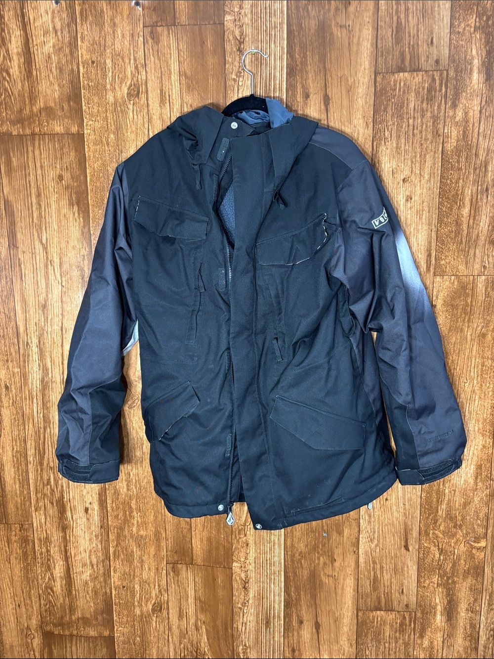 Volcom Let It Storm Black Snowboard Hooded Jacket with Skull On Back
